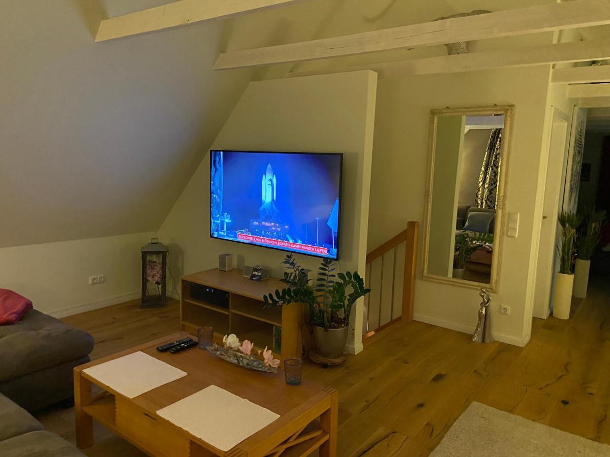 Hoch Hamburg, Ein Traum Unterm Dach Apartment Гистхахт Екстериор снимка