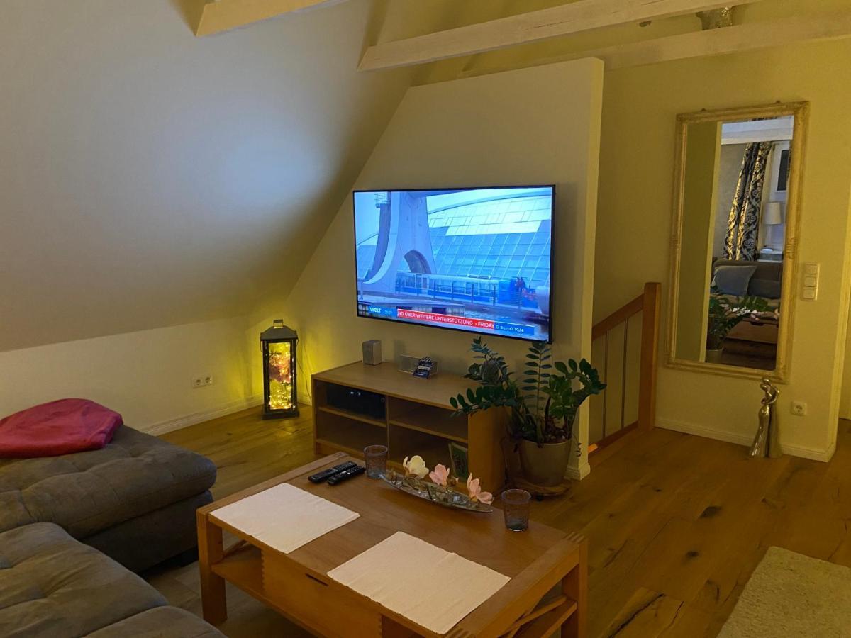 Hoch Hamburg, Ein Traum Unterm Dach Apartment Гистхахт Екстериор снимка